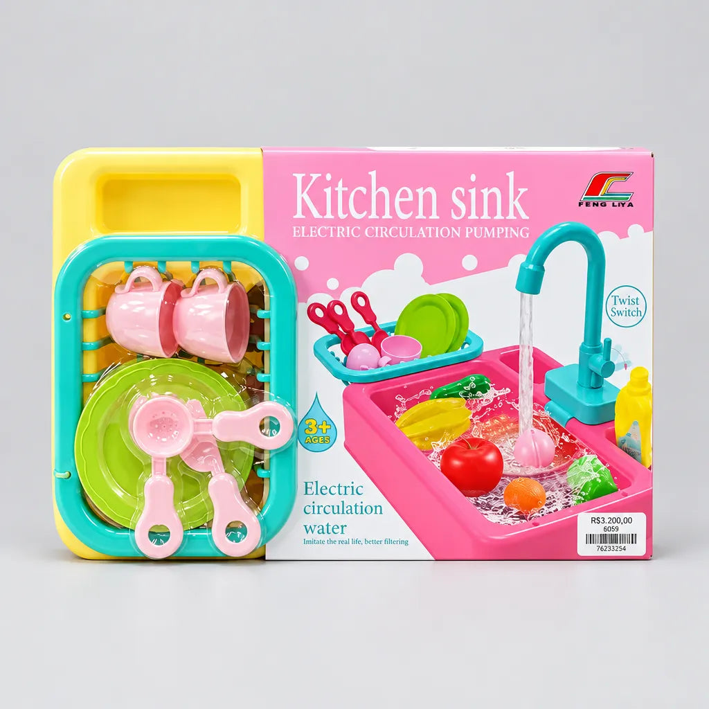 Kitchen sink toy 6058 back packaging showing accessories, dimensions and two AA battery requirement