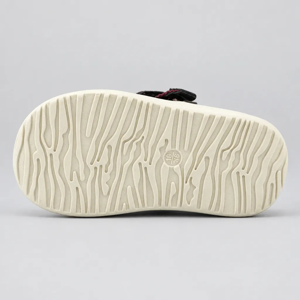 Kids high-top sneaker rubber sole with tread, off-white